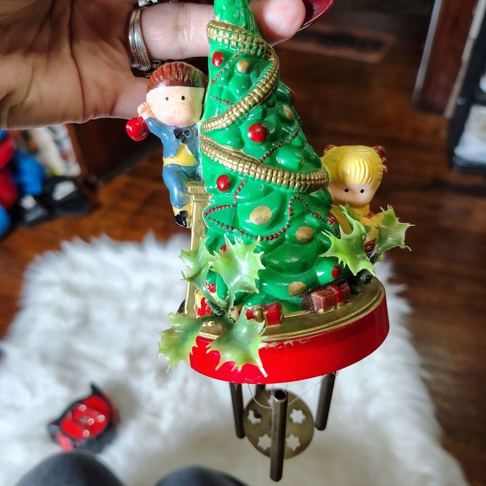 Lil Darlings Christmas Chimes Christmas Tree Wind Chime Plastic Molded Vtg 1978